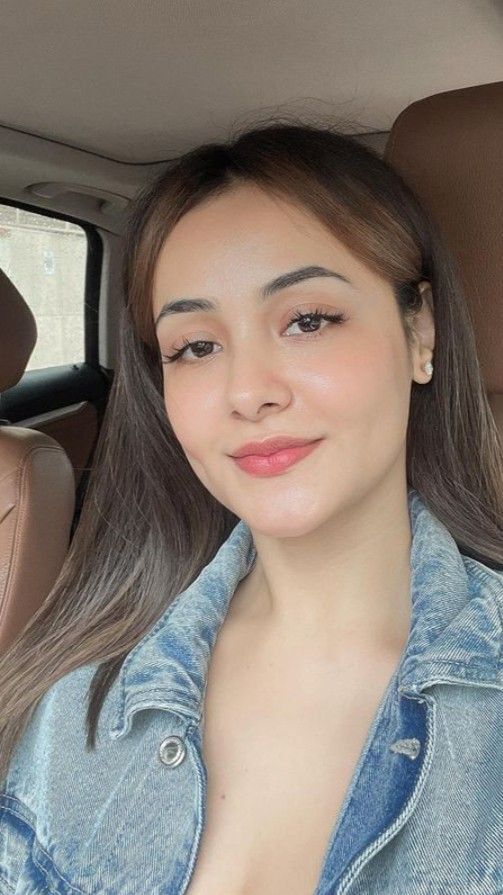 scenery shot, a public bus shot, a pet moment, a sunset, and a candid smile.